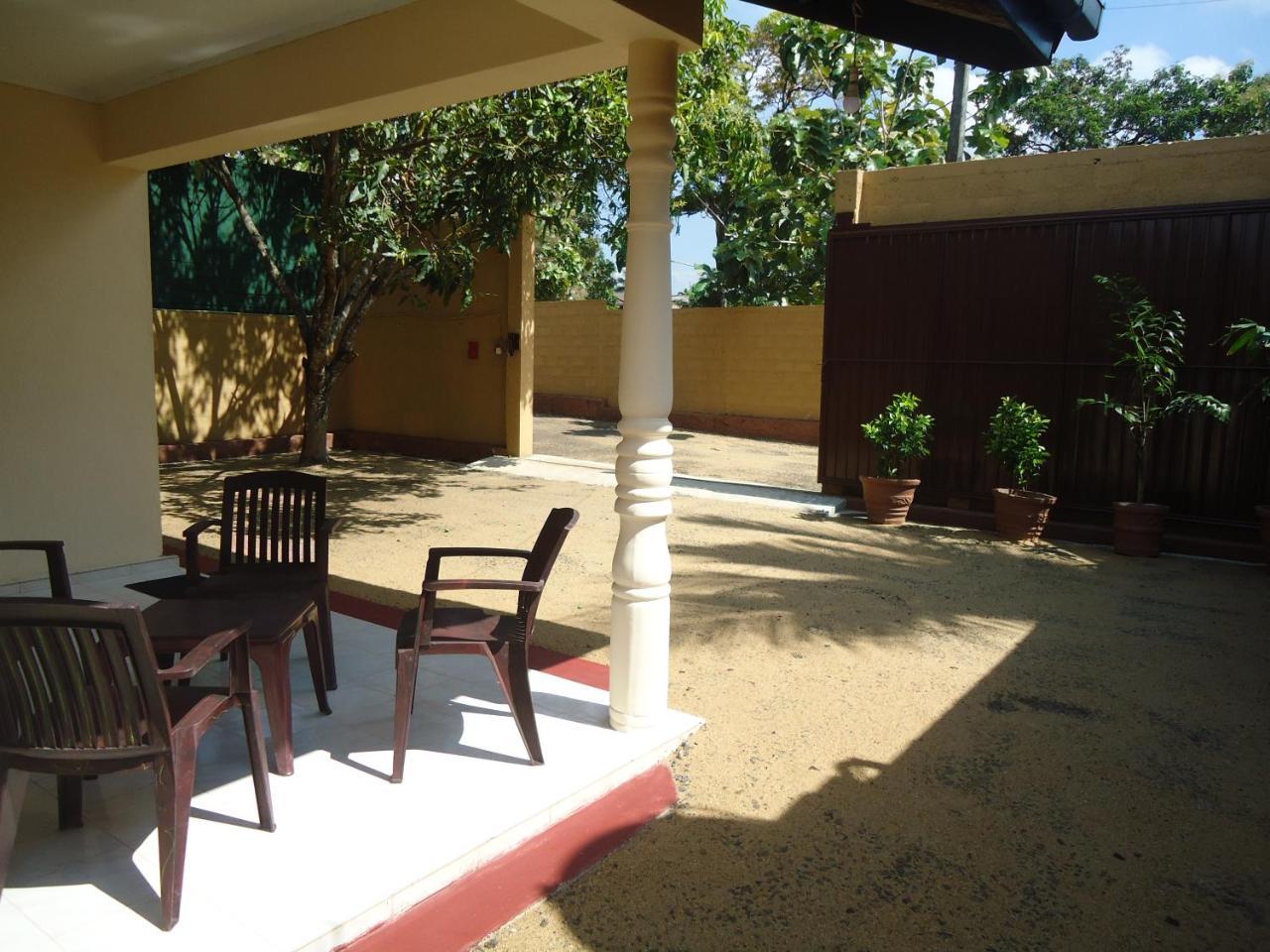 New Sanmi Resort Malabe Esterno foto