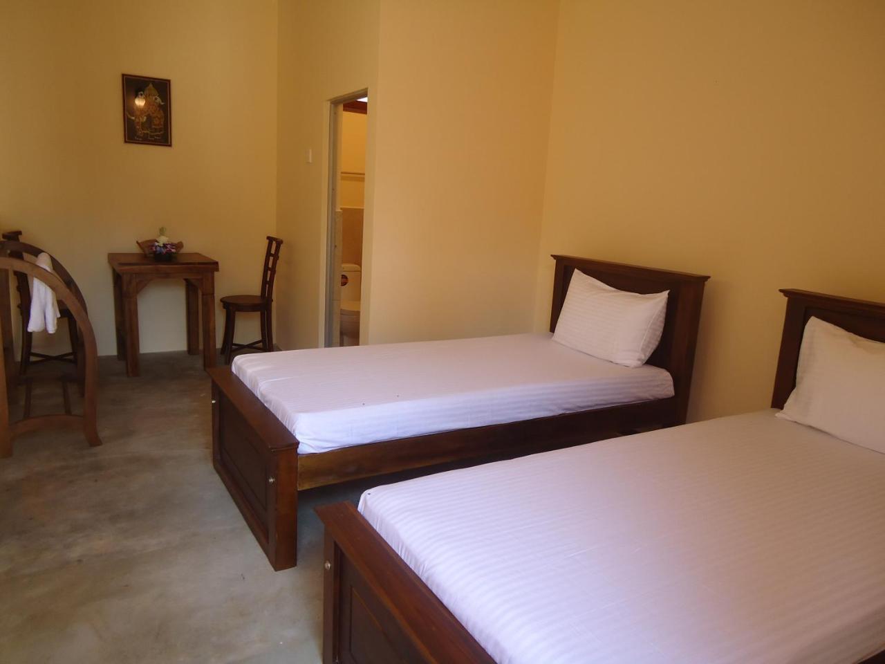 New Sanmi Resort Malabe Esterno foto